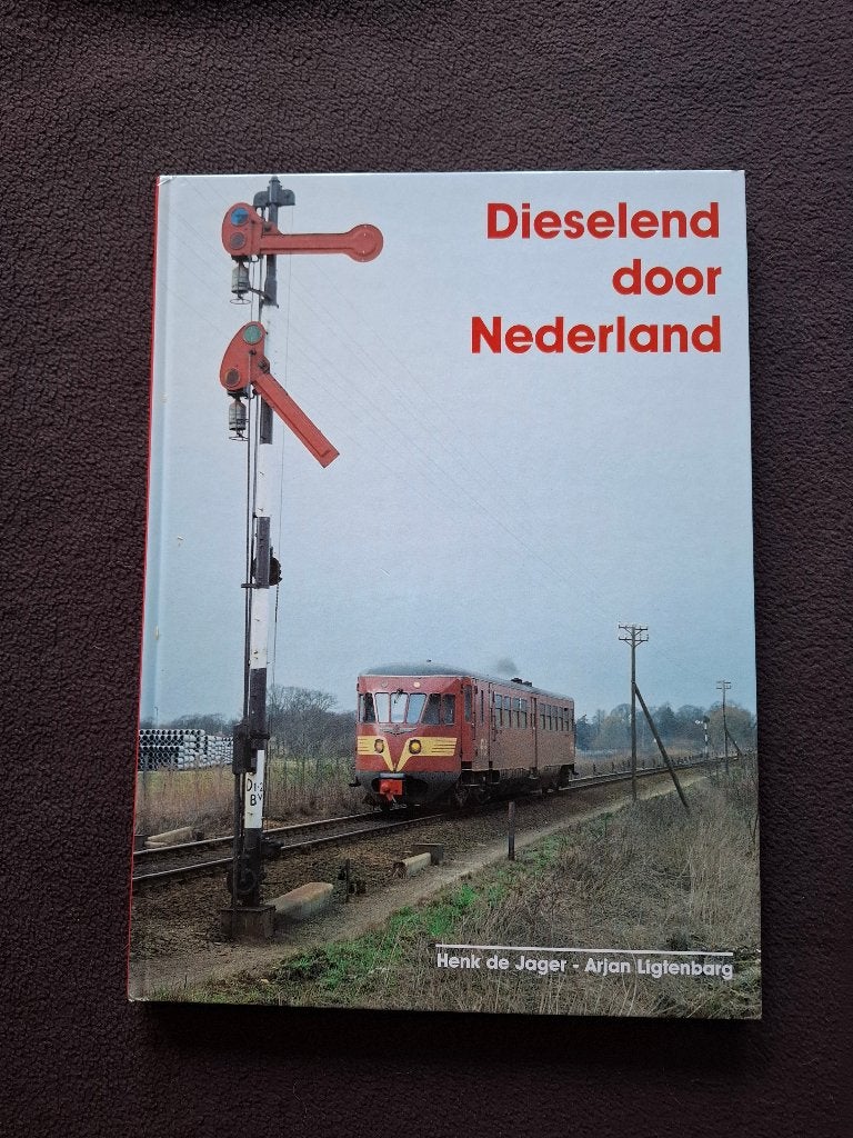 Dieselend door Nederland: Henk de Jager, Arjan Ligtenbarg, Ophalen of Verzenden, Zo goed als nieuw, Trein, Boek of Tijdschrift
