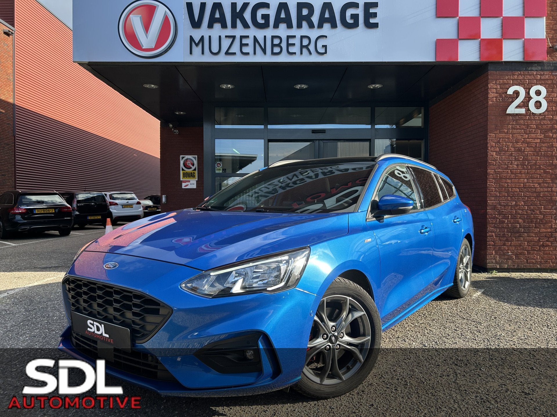 Ford FOCUS Wagon 1.5 EcoBoost ST Line Business 183PK! // PAN, Auto's, Stof, Blauw, Origineel Nederlands, 1308 kg