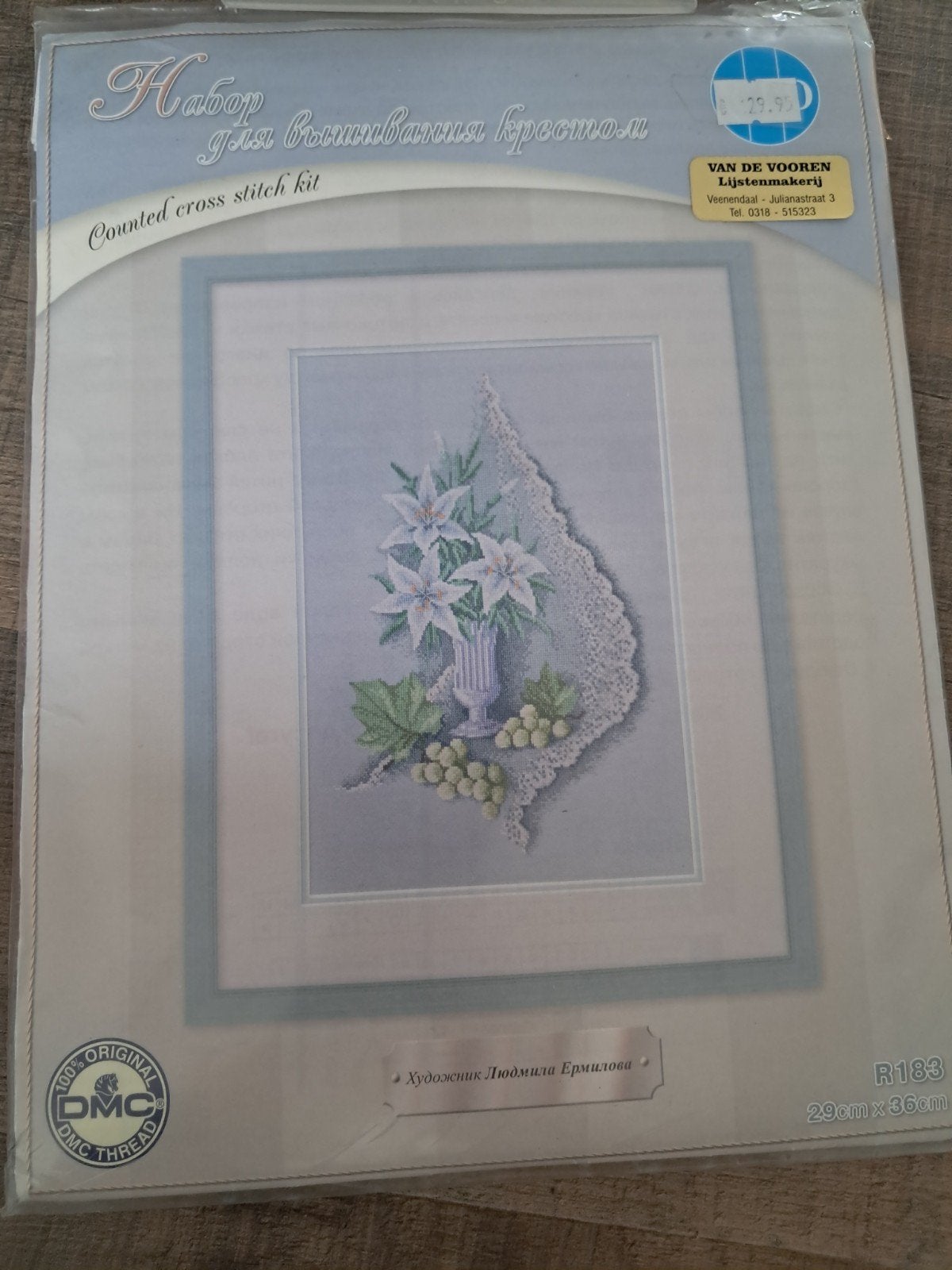 borduurpakket met lelies - Nieuw, Ophalen of Verzenden, Nieuw, Handborduren, Borduurpakket