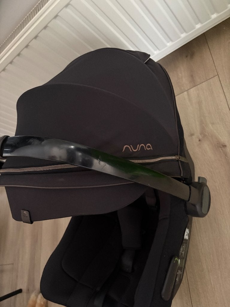 Maxicosi nuna, 0 t/m 13 kg, Ophalen, Overige merken, Gebruikt