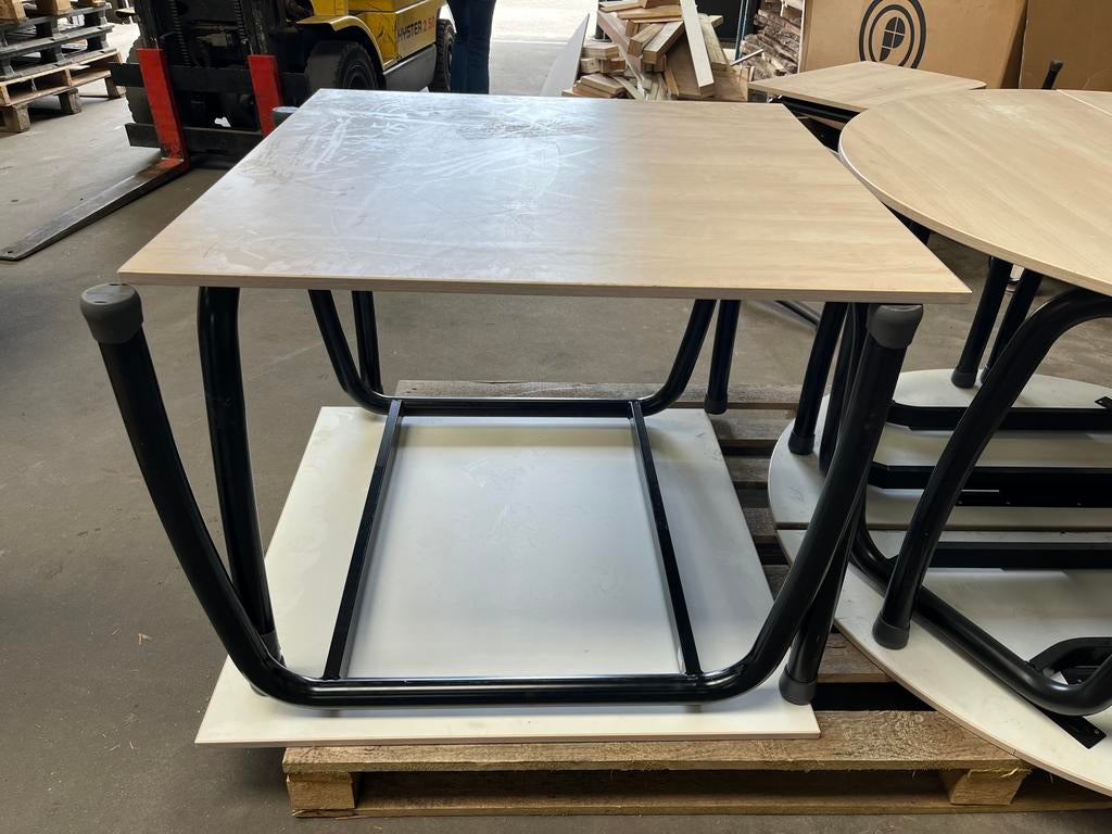Vierkante tafel 1x1m, 76cm hoog, Ophalen, Gebruikt, 100 tot 150 cm, Vierkant
