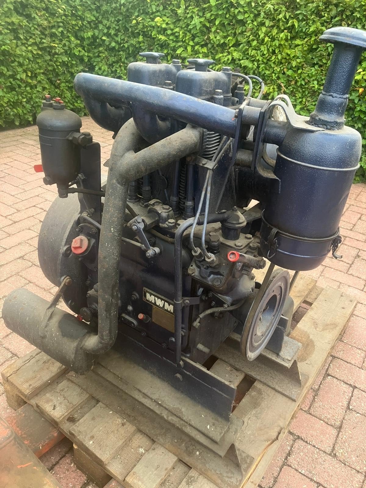 2cilinder mwm motor, Ophalen, Dieselmotor