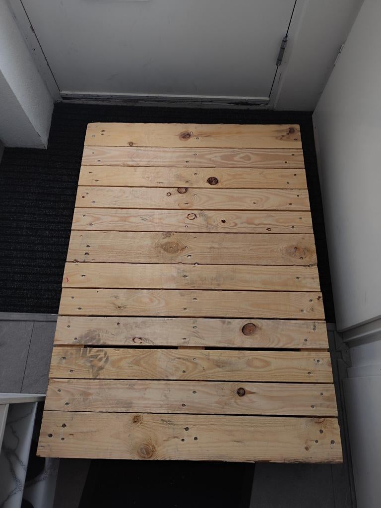 Pallet, Ophalen of Verzenden