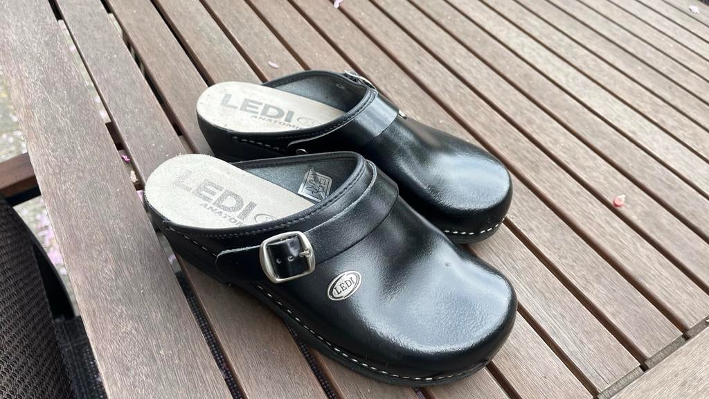 Zwarte Ledi Anatomic Tuinklompen - Maat 38, Kleding | Dames, Schoenen, Ophalen of Verzenden, Gedragen, Zwart, Werkschoenen