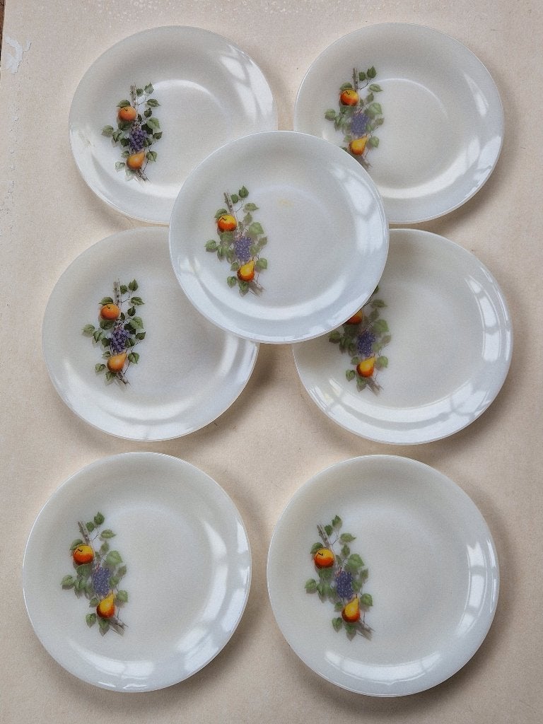 7 vintage ontbijtborden Arcopal France., Ophalen of Verzenden, Bord(en), Overige stijlen, Glas
