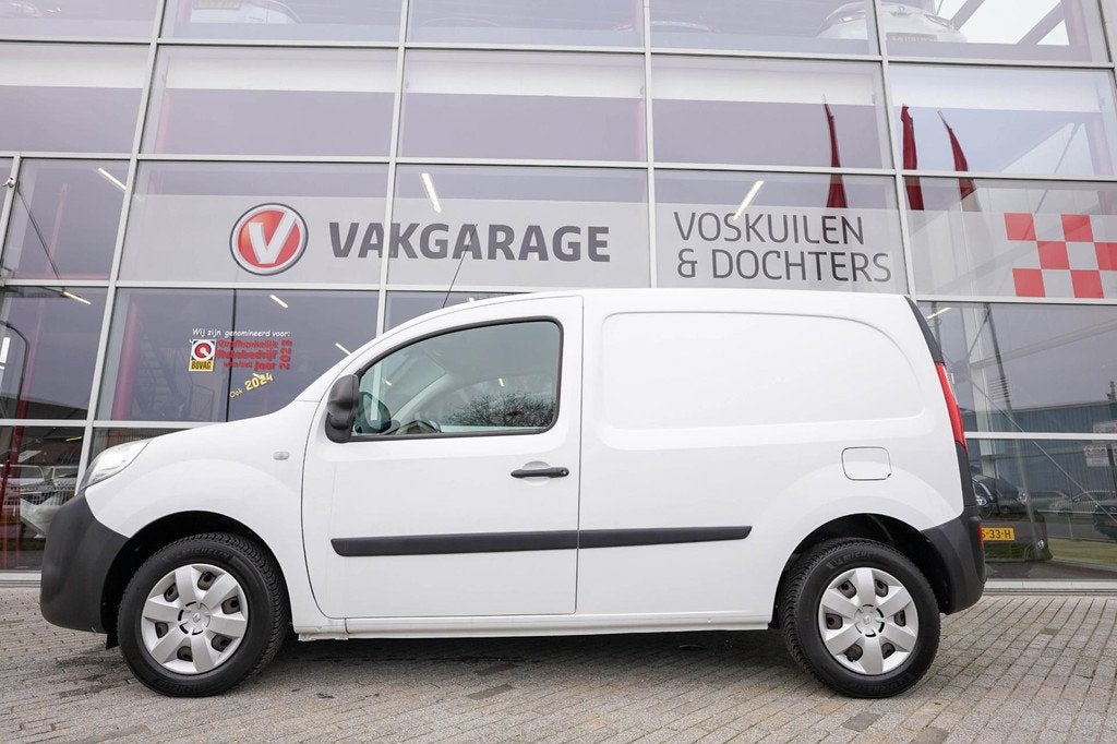 Renault Kangoo 1.2 TCe L1 met Inrichting | Sloten | EX BTW |, Voorwielaandrijving, Gebruikt, Parkeersensor, 4 cilinders