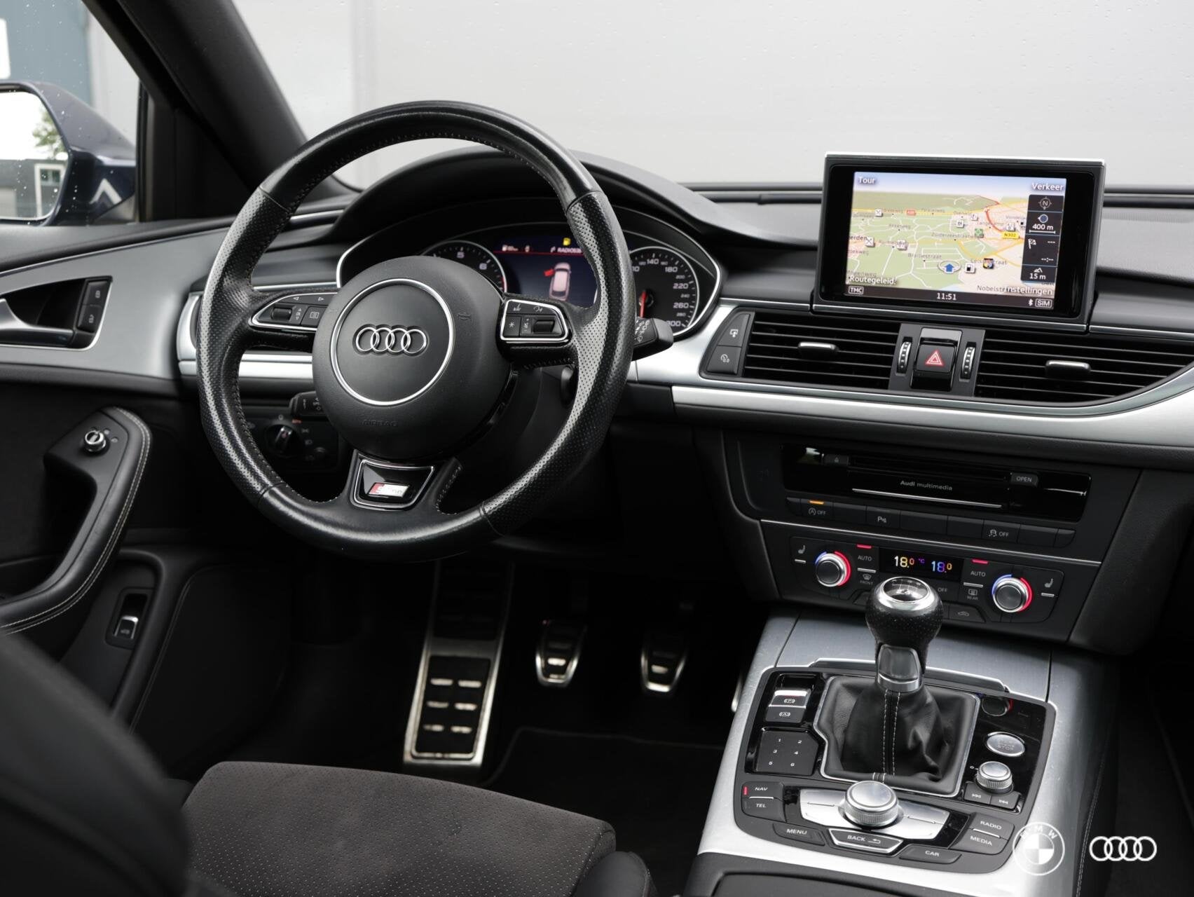 Audi A6 Avant 1.8 TFSI Sport / 3x S-LINE / SCHUIFDAK / 20" /, Voorwielaandrijving, Met garantie (alle), Blauw, Leder en Stof
