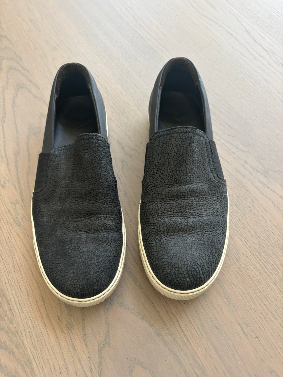 Lanvin instap sneaker zwart maat 42, Loafers, Zwart, Ophalen of Verzenden, Zo goed als nieuw