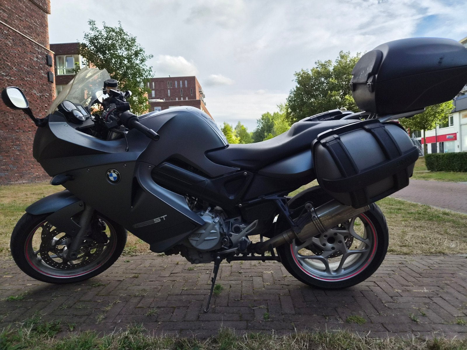 BMW F800ST ABS, 2 cilinders, Motorrijbewijs A, Sportuitlaat, Particulier