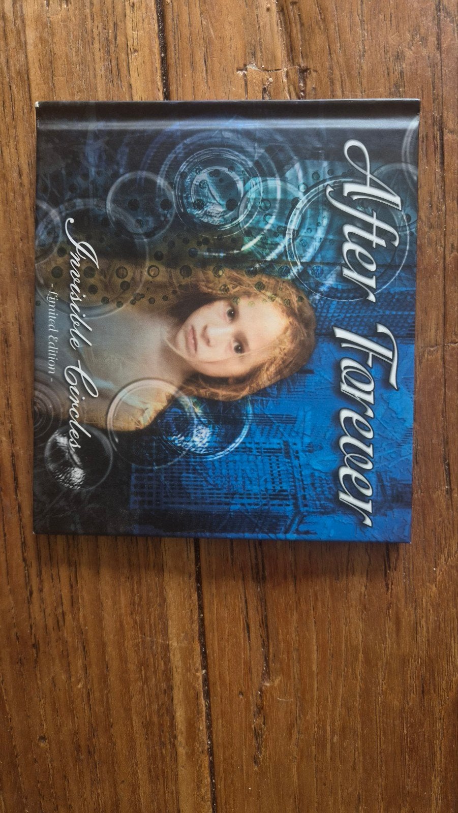After Forever - Invisible Circles (Limited Edition), Overige genres, Ophalen of Verzenden, Zo goed als nieuw, Inclusief boekje