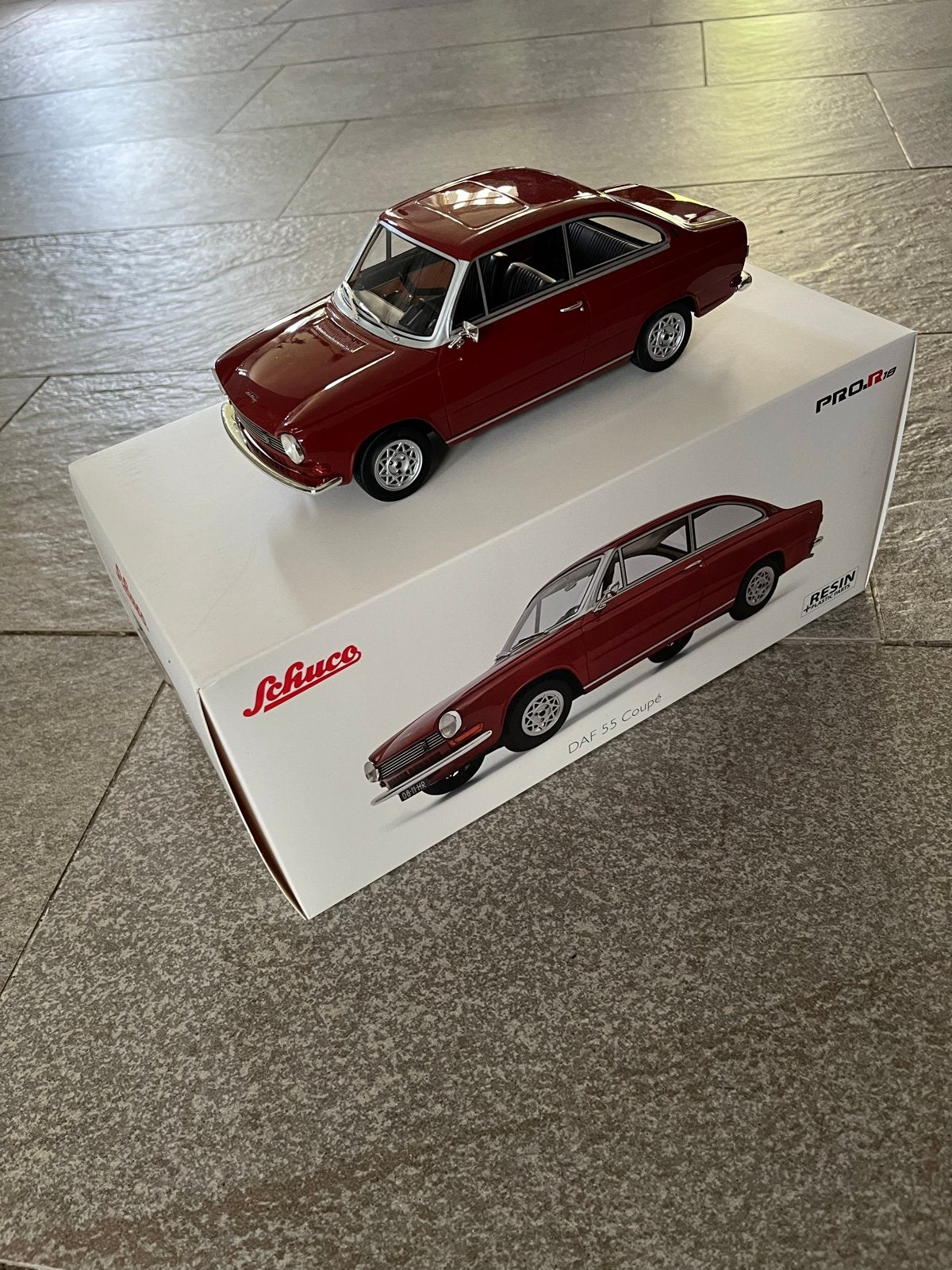 Schuco DAF 55 Coupé 1/18 - Limited Edition, Hobby en Vrije tijd, Modelauto's | 1:18, Ophalen of Verzenden, Zo goed als nieuw, Auto
