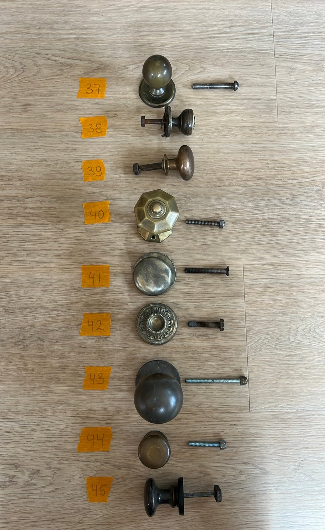 Deurknop nr37t/m45 ANTIEK Voordeurknop messing voordeur knop, Doe-het-zelf en Verbouw, Hang- en Sluitwerk, Ophalen of Verzenden