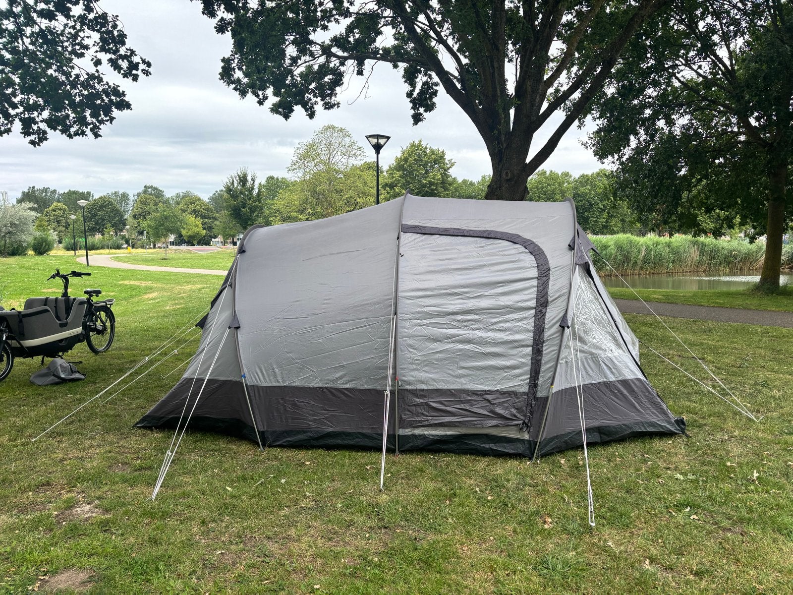 Vrijbuiter Outdoor Spruce 260 tunneltent, Caravans en Kamperen, Tenten, Ophalen, Zo goed als nieuw, Tot en met 4