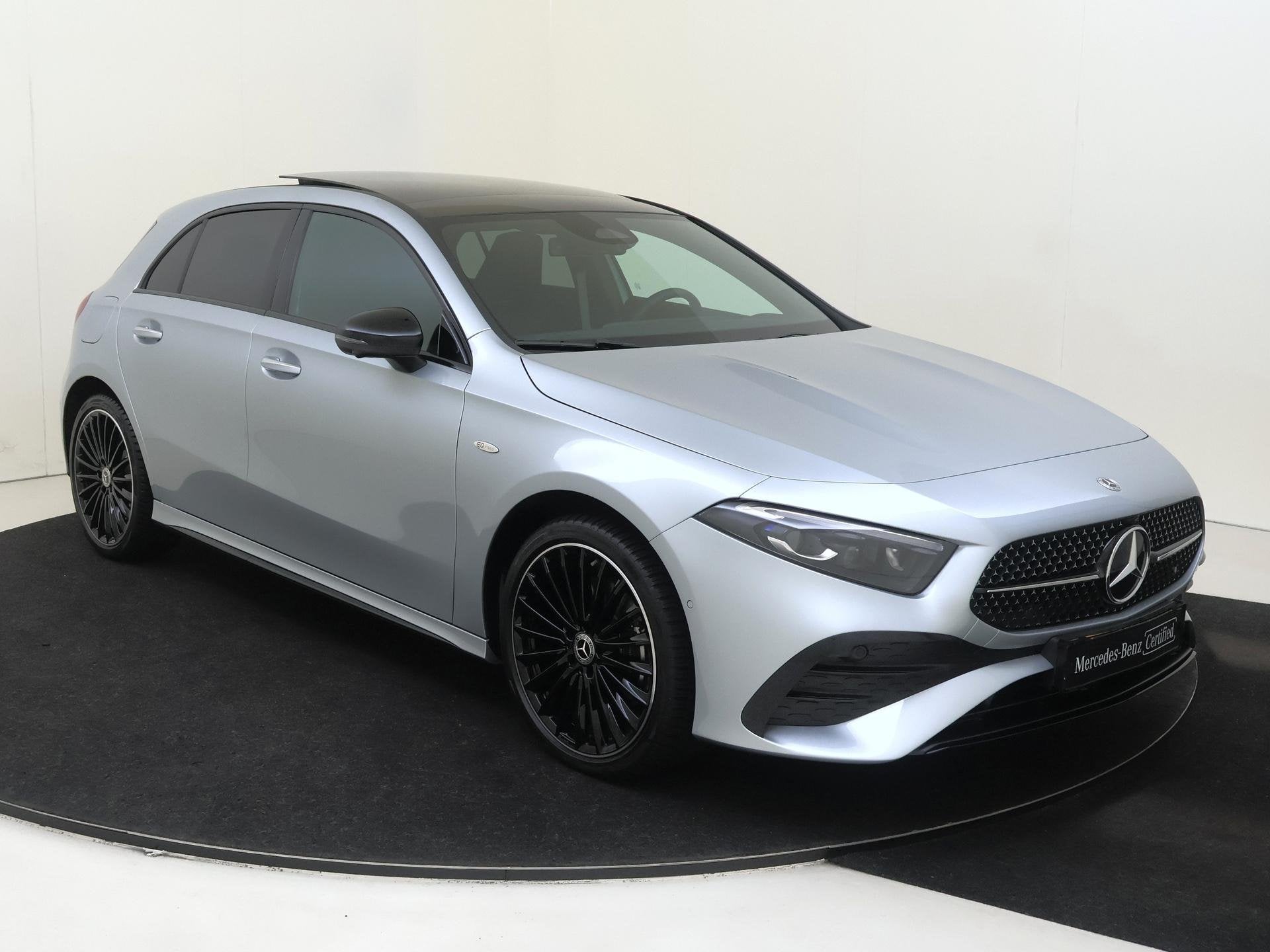 Mercedes-Benz A-klasse 250 e Business Solution AMG, Auto's, Gebruikt, 4 cilinders, Bedrijf, Automatische klimaatregeling