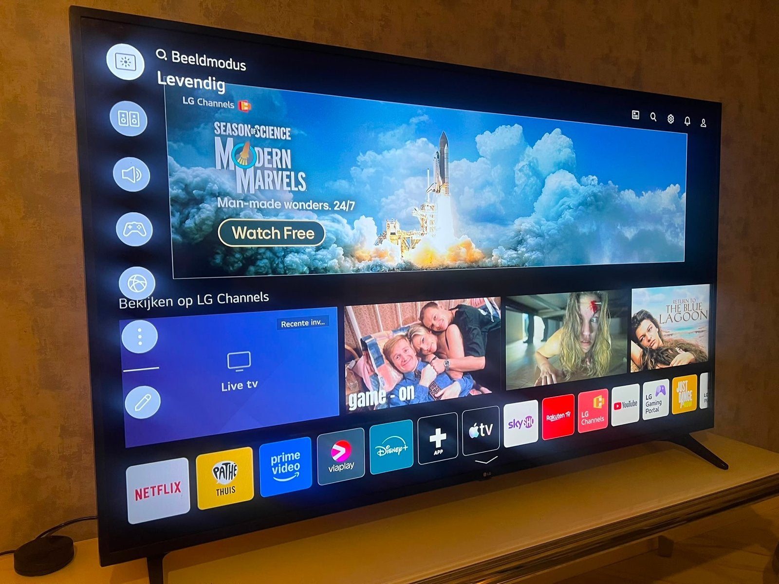 LG 65 inch 4K Smart TV - Uitstekend beeld, Audio, Tv en Foto, Televisies, Ophalen of Verzenden, Zo goed als nieuw, 100 cm of meer