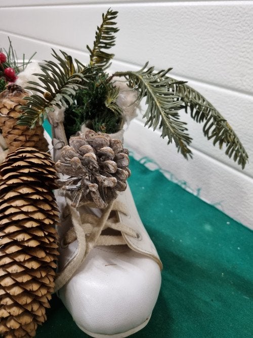 kerst stukje met kunstschaatsen decoratief, [a587], Ophalen of Verzenden, 'T Olde Gre-j, Info@toldegrej.nl, Endepoelstraat 20f Didam