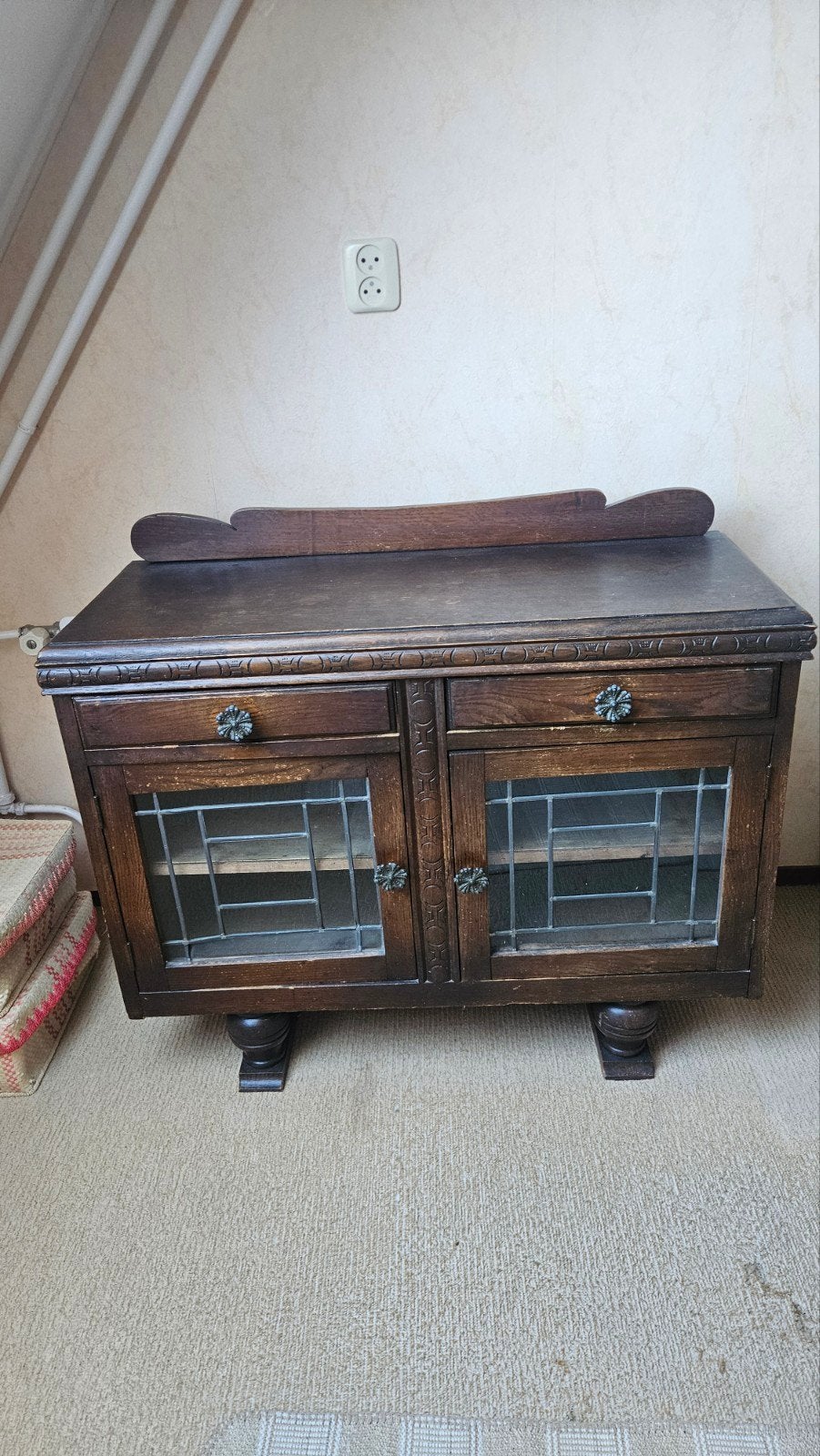 Antiek dressoir met glas-in-lood deuren, Antiek en Kunst, Antiek | Meubels | Kasten, Ophalen