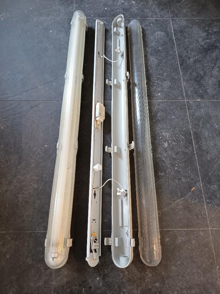 3 TL- lampen met armatuur - 1 nieuw, 2 als nieuw!, Ophalen of Verzenden, Nieuw, Minder dan 50 watt, Lamp met armatuur