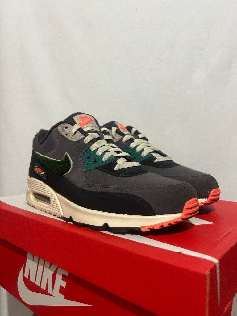 ALS NIEUW! Maat 43 - Nike Air Max 90 Oil Grey Rainforest, Overige kleuren, Verzenden, Nike, Nike