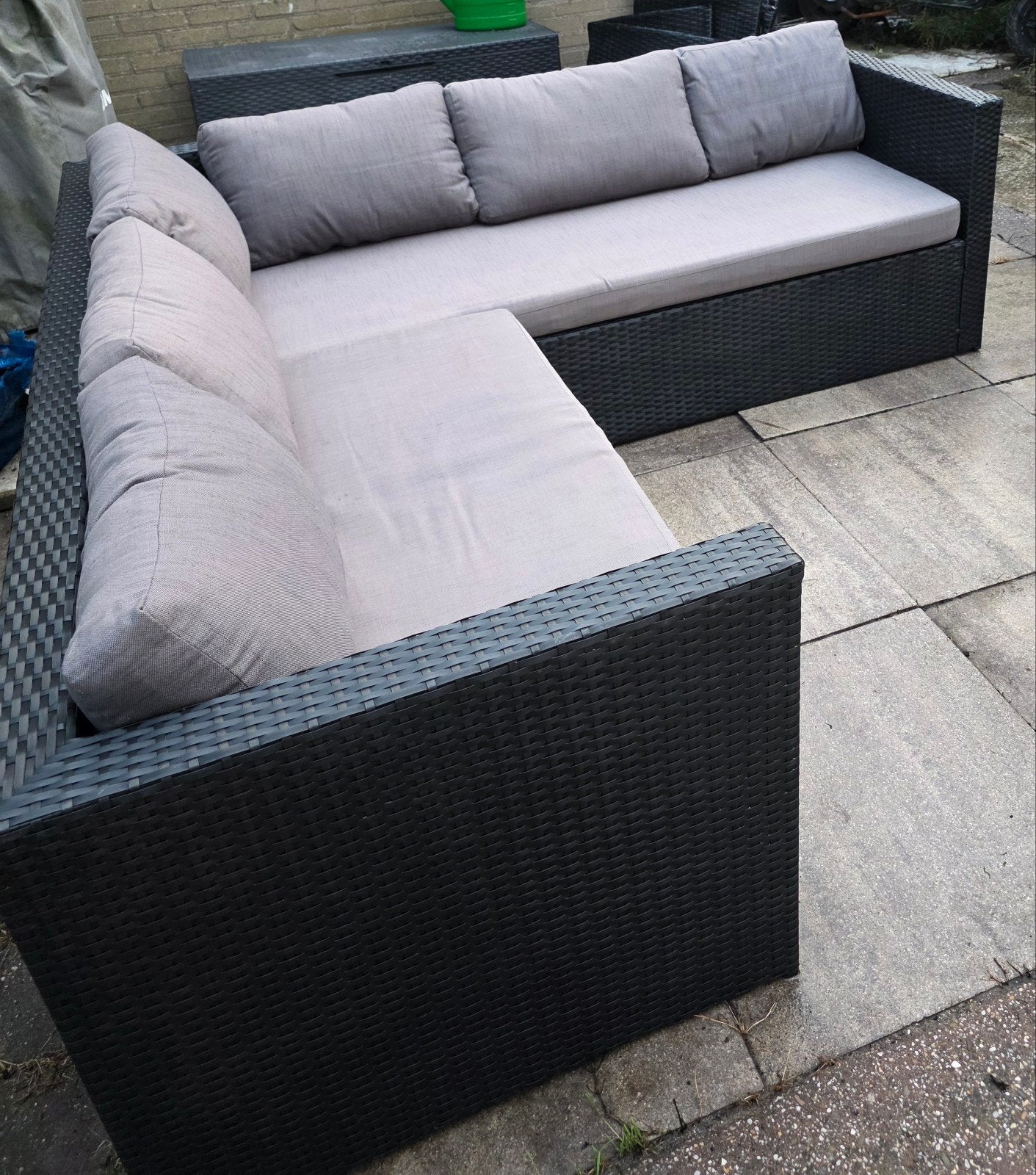Zwarte Wicker Loungeset met Grijze Kussens, Ophalen, 5 zitplaatsen, Gebruikt, Loungeset
