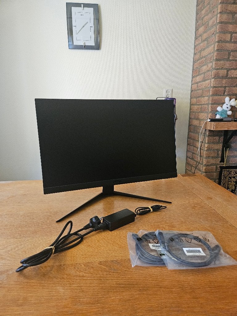 MSI Optix G241 | Gaming Monitor | 1080p | 144Hz | 24", Computers en Software, Monitoren, Gebruikt, MSI, IPS, Kantelbaar