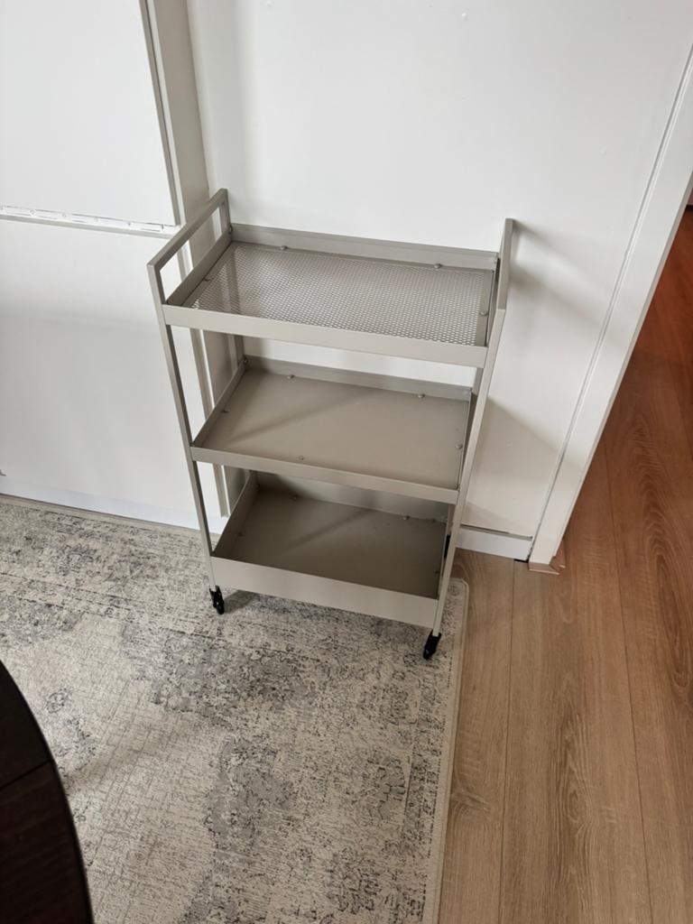 Nissafors IKEA beige rek roltafel trolley, Ophalen, Zo goed als nieuw