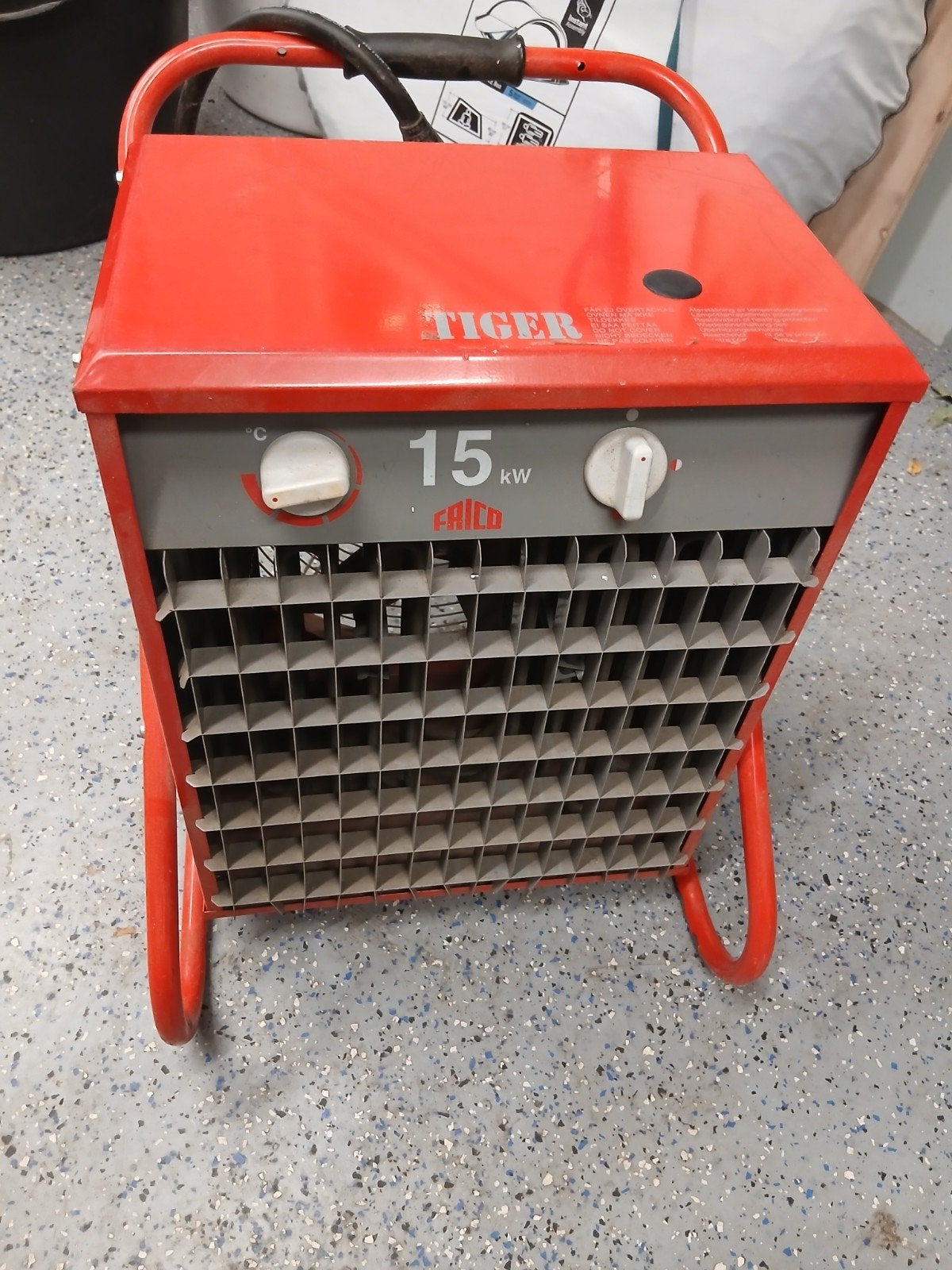 TIGER 15 kW elektrische kachel - Krachtige verwarming, 30 tot 80 cm, Gebruikt, Kachel, Minder dan 60 cm