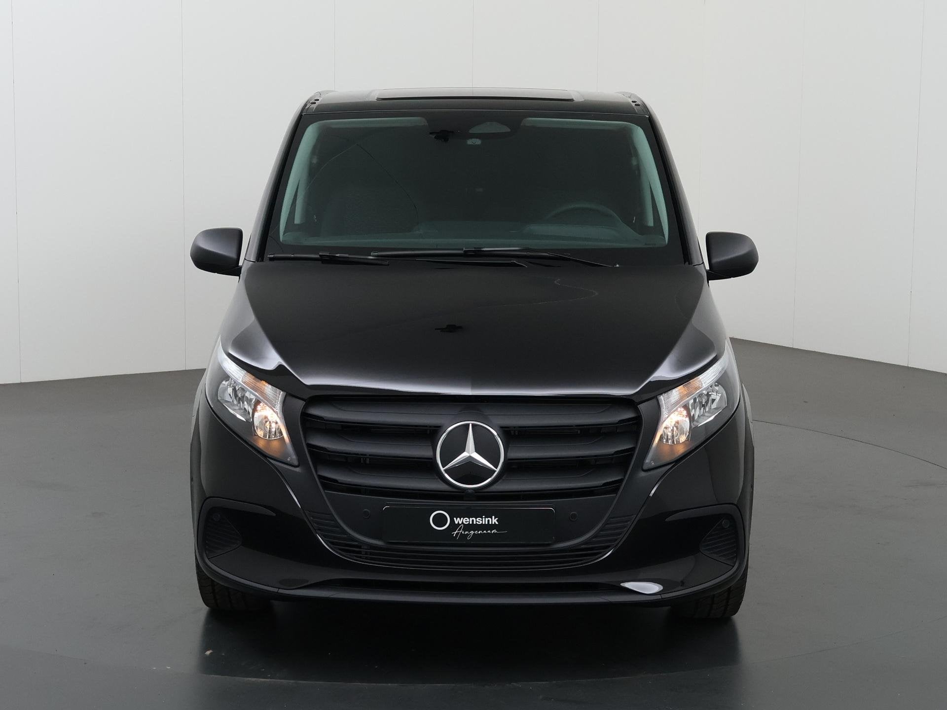 Mercedes-Benz Vito Bestelwagen 114 CDI L2 PRO | Achteruitrij, Auto's, Bestelauto's, Automaat, 4 cilinders, 2500 kg, Zwart
