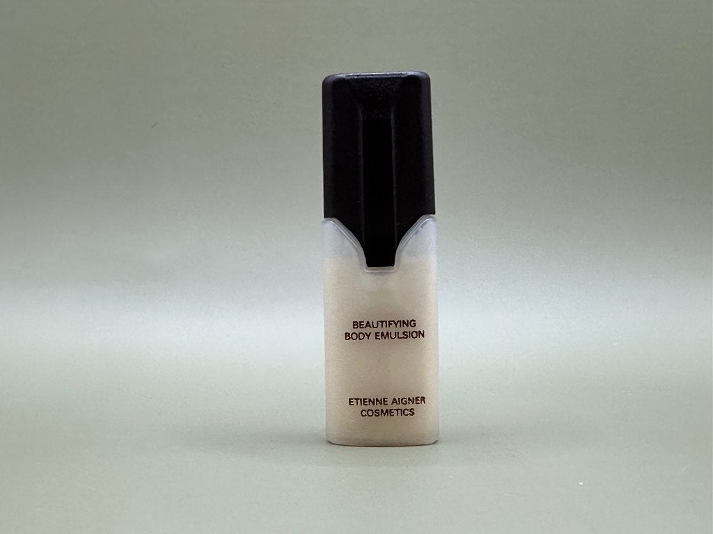 Aigner Super fragrance beautifying body emulsion 7 ml, Verzamelen, Verzenden, Zo goed als nieuw, Miniatuur, Gevuld