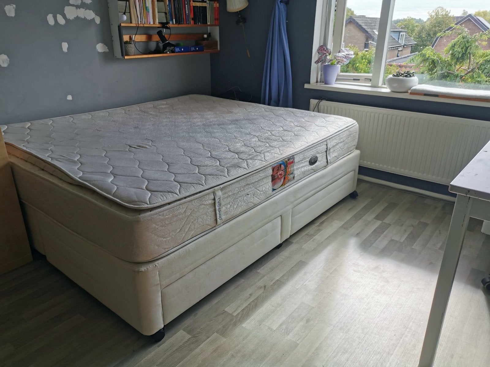2x Ikea boxspring / 90 x 200 cm., Huis en Inrichting, Ophalen, Gebruikt, 90 cm, Eenpersoons