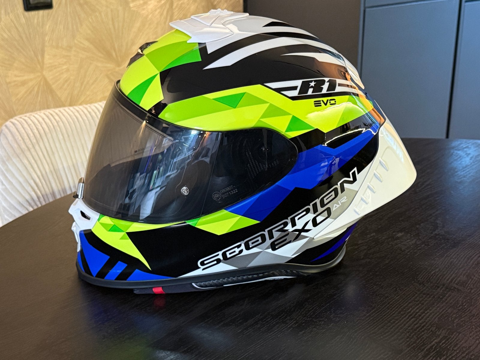 Scorpion EXO-R1 EVO Air Integraalhelm Maat M, Motoren, M, Heren, Integraalhelm, Tweedehands