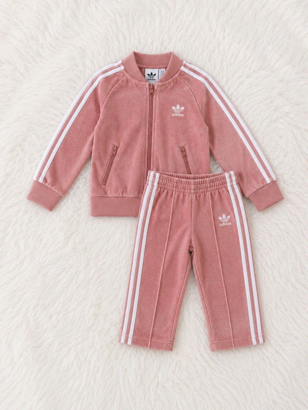 Super mooie velours oud roze trainingspak, maat 98., Verzenden, Zo goed als nieuw, Adidas, Meisje