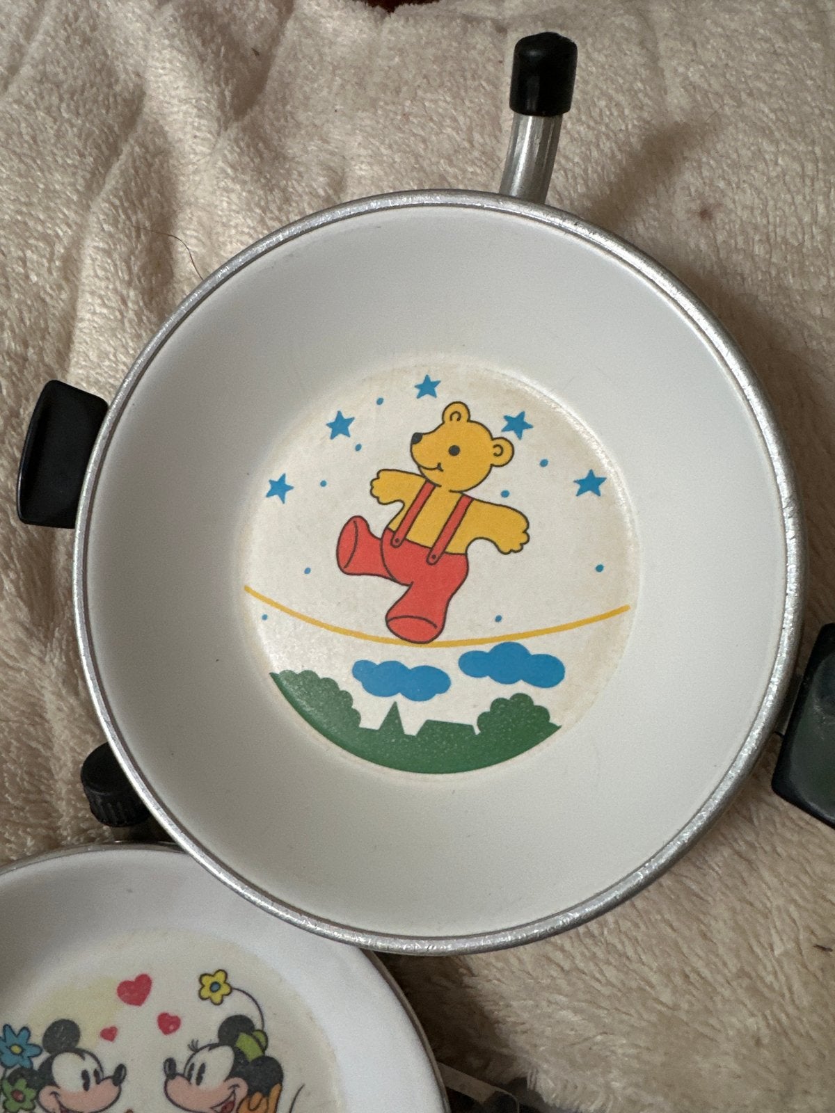 Vintage kinderbordjes Mickey & Minnie, Beertje, Ophalen