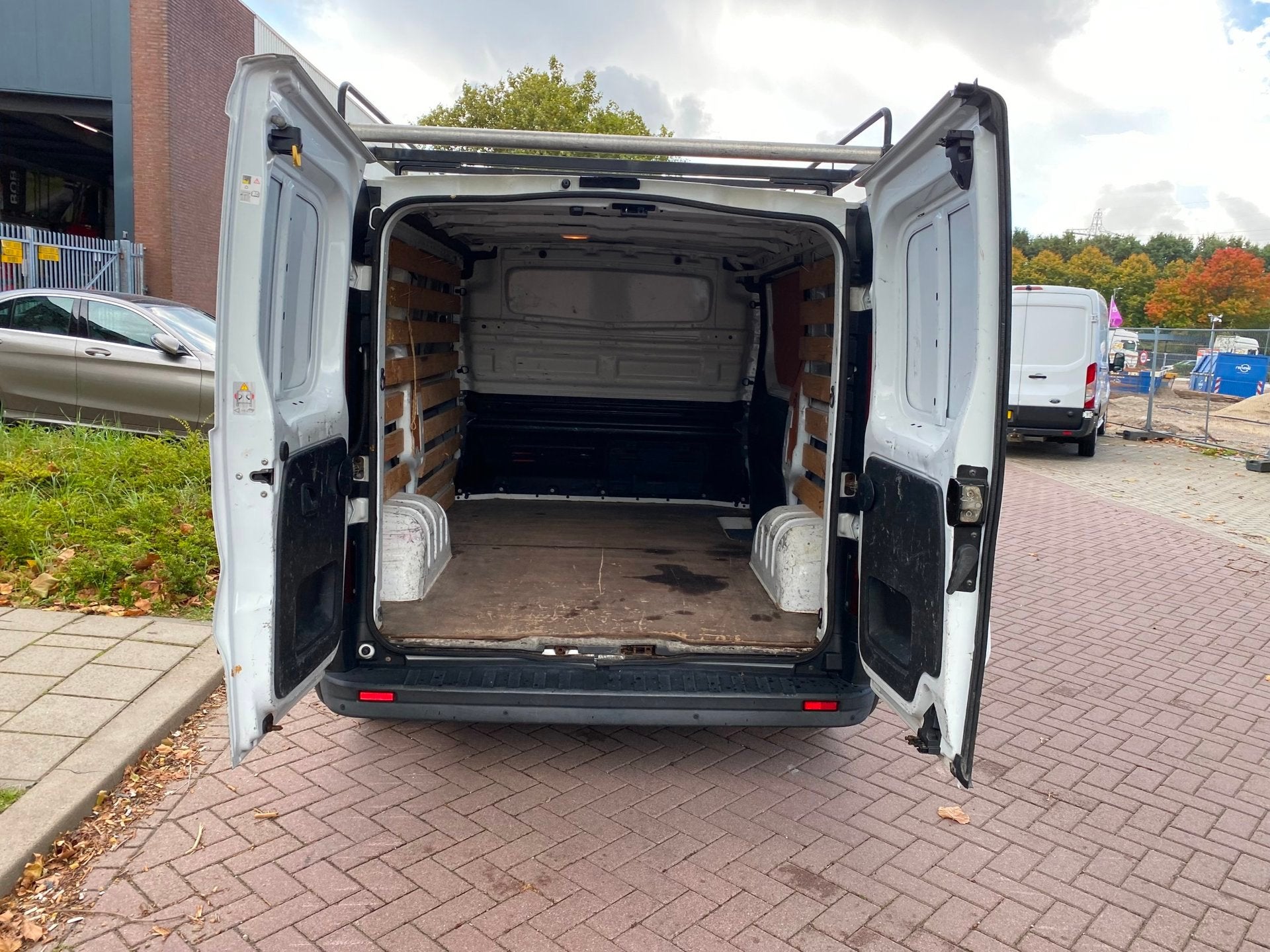 Opel Vivaro 1.6 CDTI L1H1 Edition EcoFlex / 168-494 KM NAP /, Auto's, Voorwielaandrijving, Euro 5, Gebruikt, Zwart