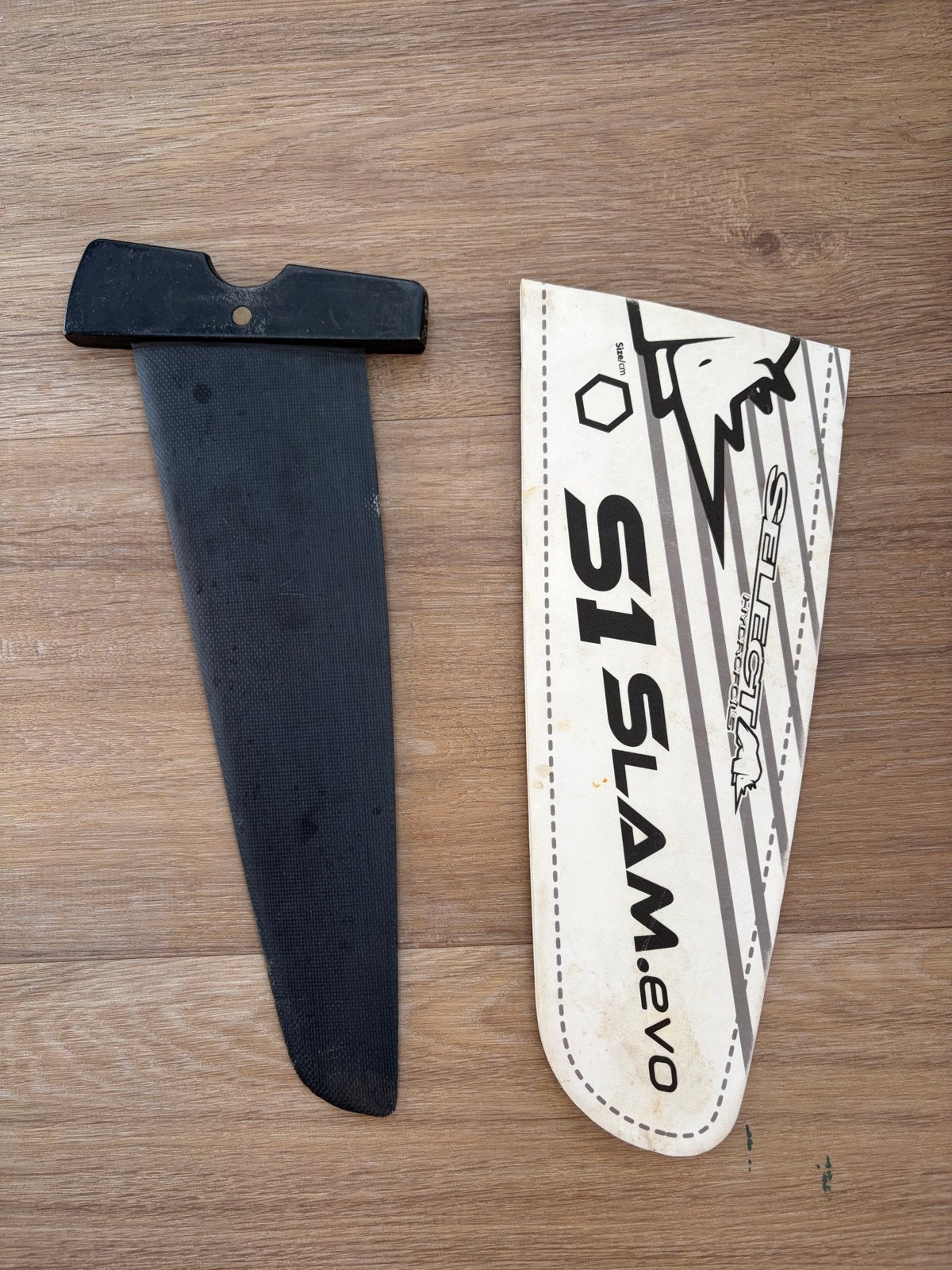 Windsurf vinnen: Unifiber Weed Slasher en Select S1 Slam Evo, Watersport en Boten, Windsurfen, Ophalen, Gebruikt, Vin, Met vin(nen)