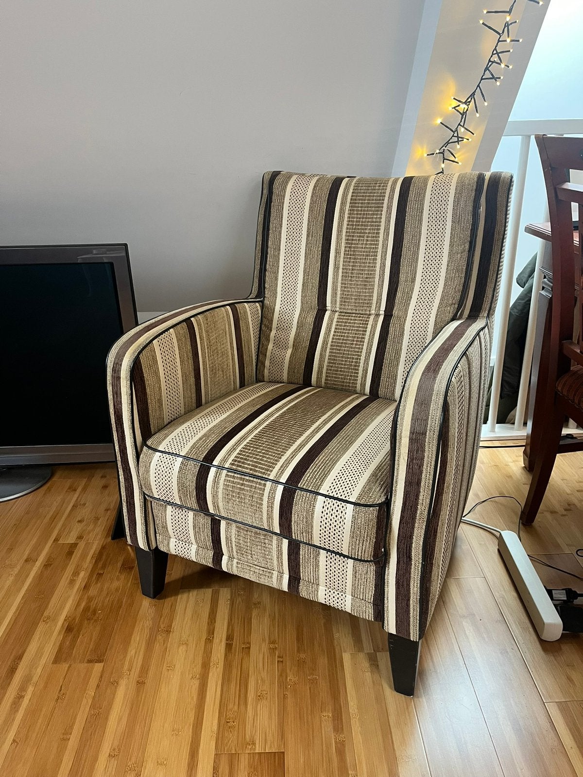 Mooie retro fauteuil in geweldige staat, Ophalen, Zo goed als nieuw, 75 tot 100 cm, 50 tot 75 cm