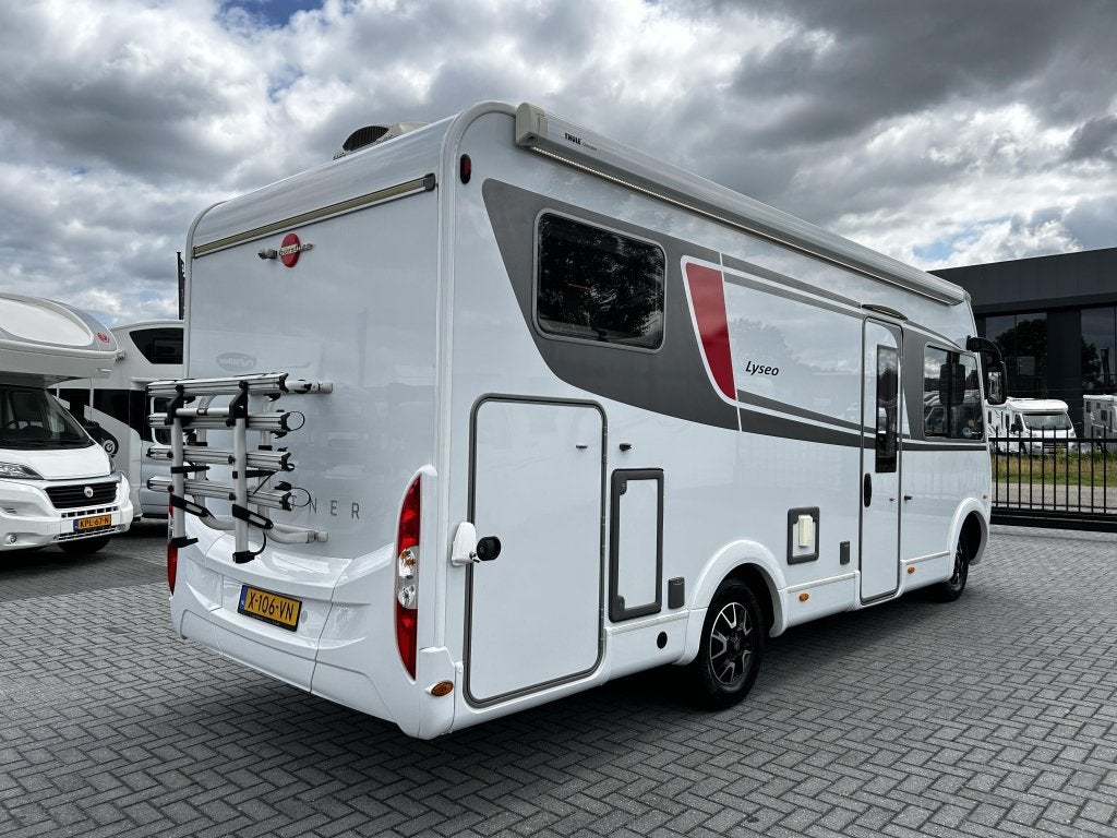 Bürstner Lyseo Time I690G Enkele-bedden/Automaat/20, Fiat, 6 tot 7 meter, Bedrijf, Diesel