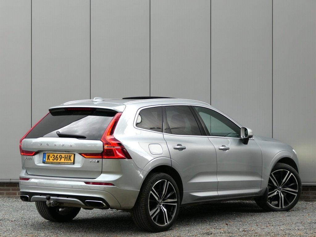 Volvo XC60 T5 AWD R-Design Panoramadak / Trekhaak / 21° Vel, Automaat, Gebruikt, Euro 6, 4 cilinders