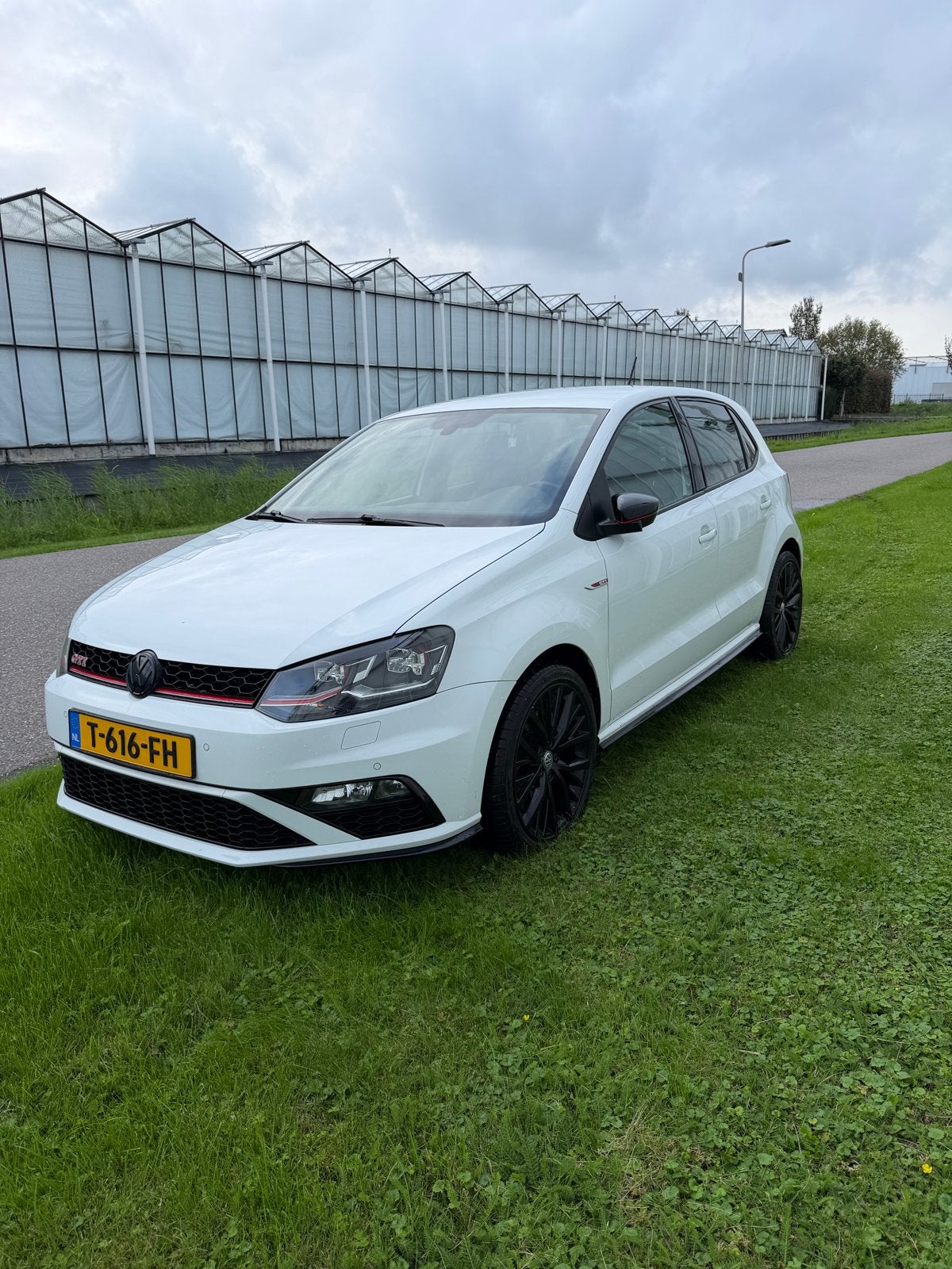 Volkswagen Polo 1.8 TSI 141KW BMT GTI 2017 Wit, Nieuw, Ophalen of Verzenden, Bumper, Voor