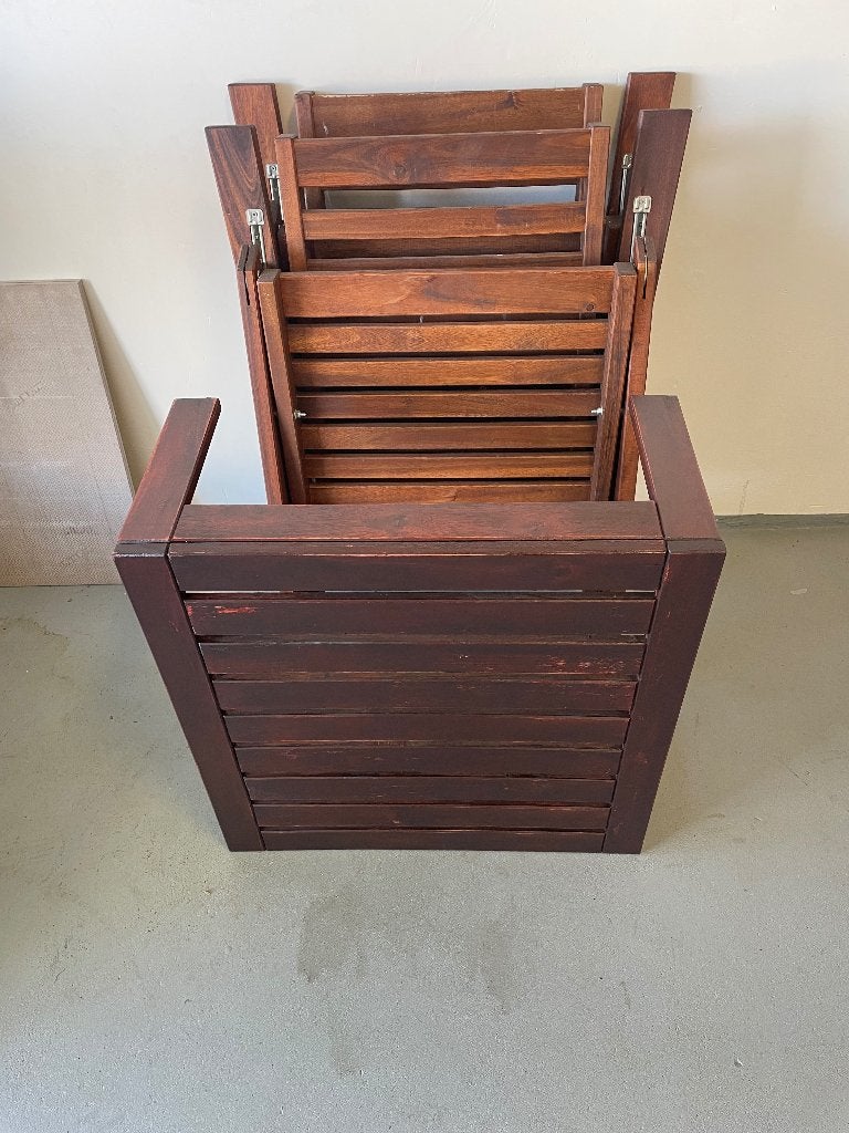2 houten tuinstolen met kussens en tafeltje, Tuin en Terras, Ophalen, Gebruikt, Hout