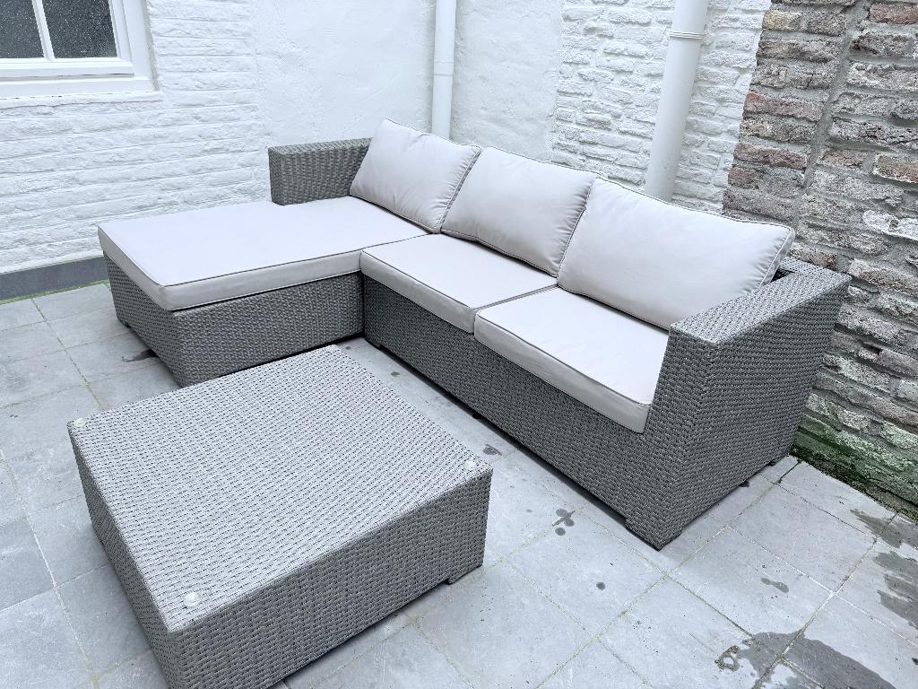 Mooie loungebank 3-zits met kussens en bijzettafel, Tuin en Terras, Tuinsets en Loungesets, Ophalen, Zo goed als nieuw, Bank