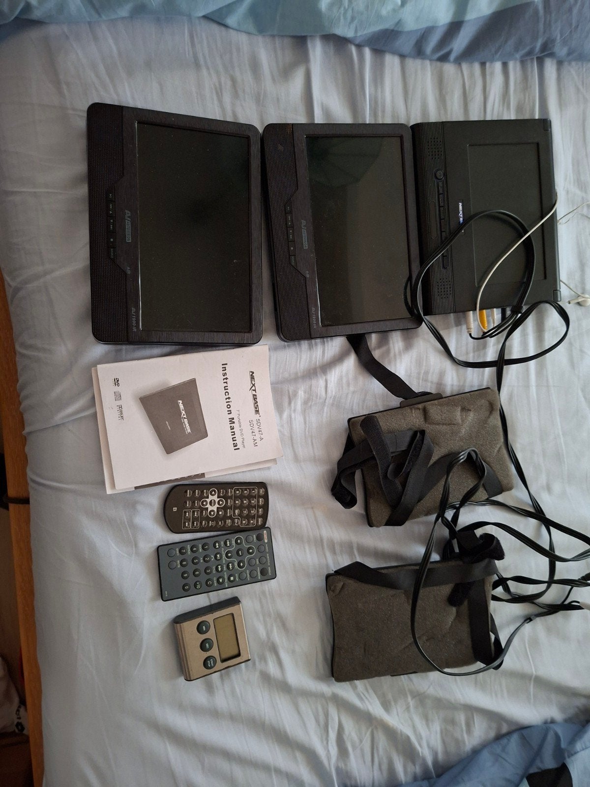 Draagbare DVD-spelerset met 3  schermen en accessoires, Audio, Tv en Foto, Dvd-spelers, Gebruikt, Draagbaar, Ophalen of Verzenden