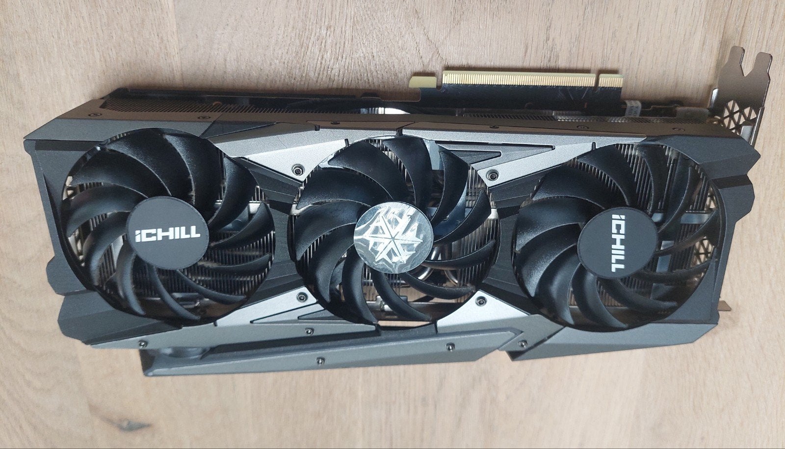 Inno3D GeForce RTX 3070 iCHILL X3 - Zo goed als nieuw, Ophalen, GDDR6, PCI-Express 4, Zo goed als nieuw