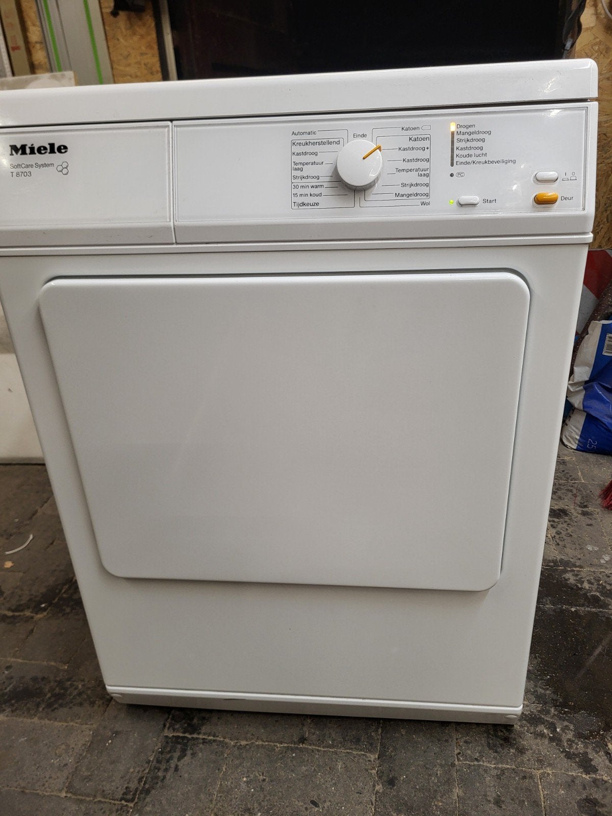 Miele droger T8703, Ophalen, 6 tot 8 kg, Gebruikt, Luchtafvoer