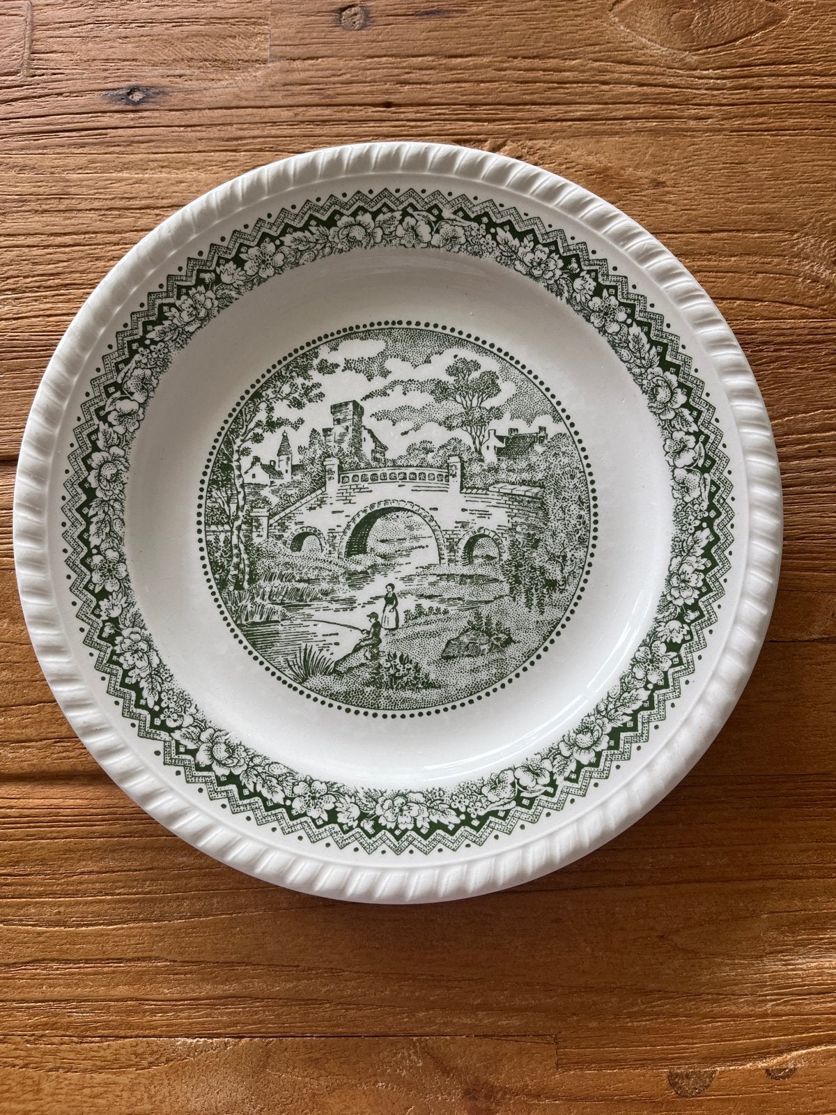 Antiek bord met groen landschap decor, Ophalen