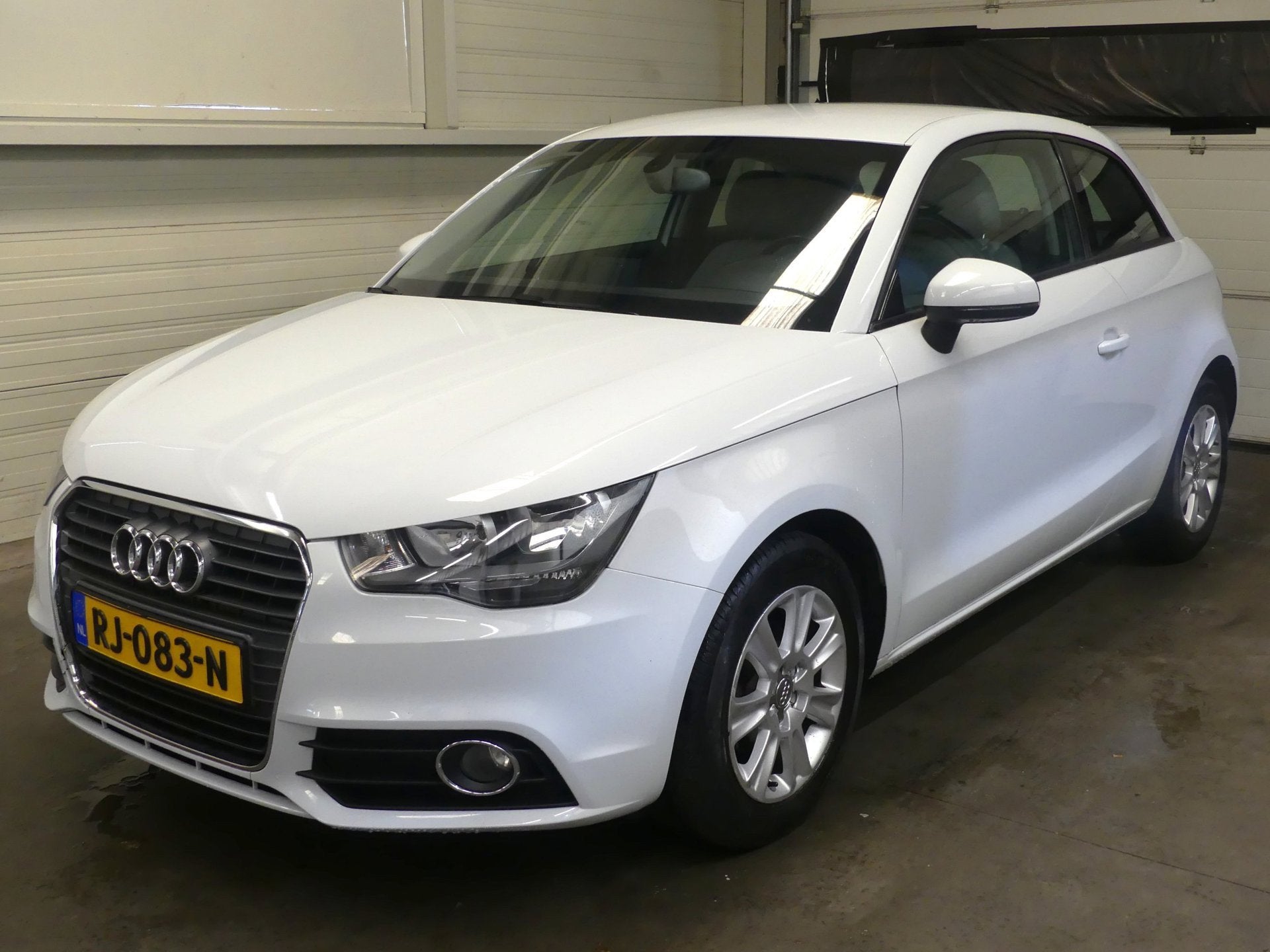 Audi A1 1.2 TFSI - Stoelverwarming - Airco, Voorwielaandrijving, Euro 6, 4 cilinders, 4 stoelen
