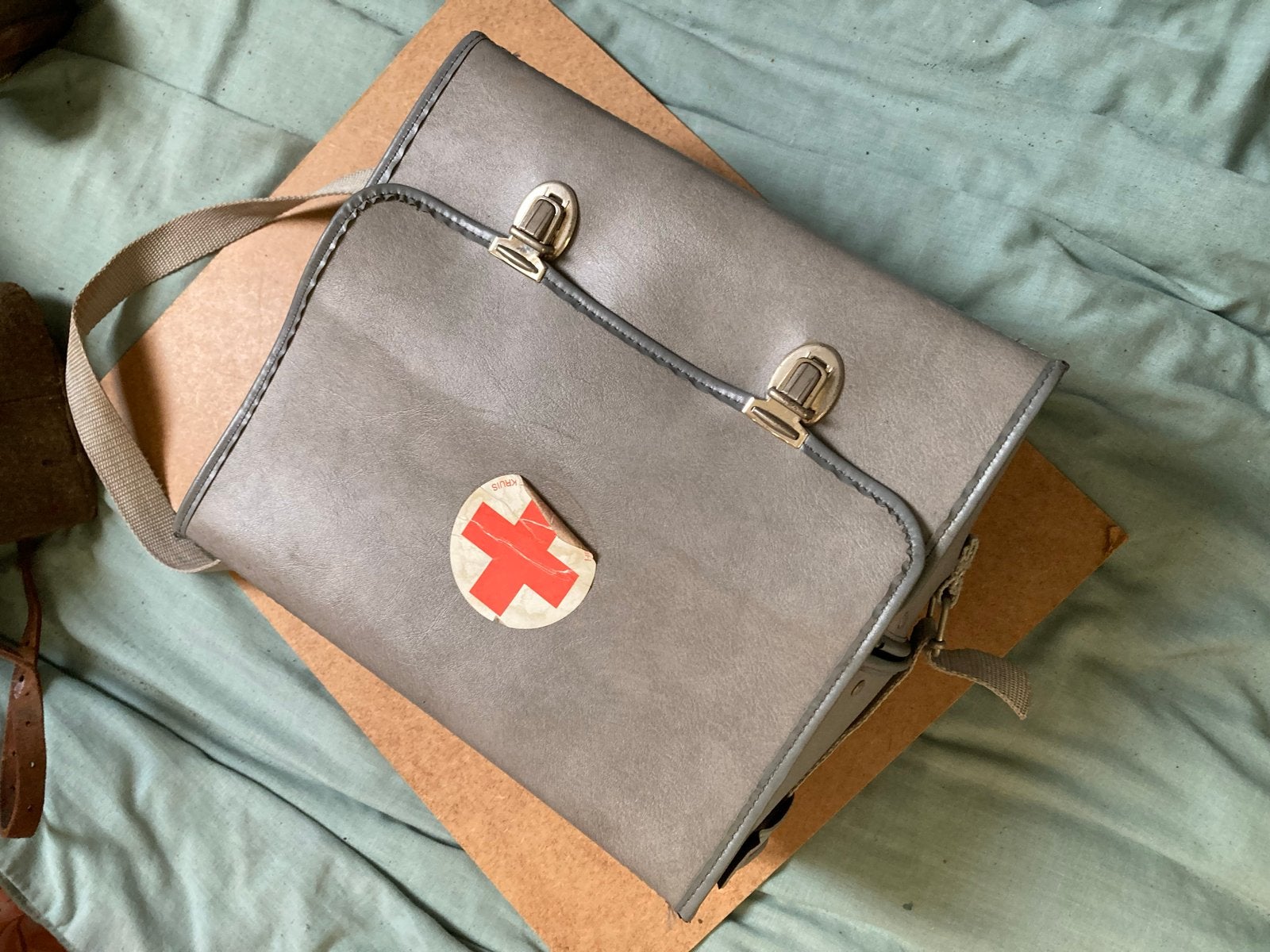 Jaren '50/'60 Nederlandse Rode Kruis Medic Tas, Ophalen of Verzenden, Overige soorten, Nederland, Overige typen