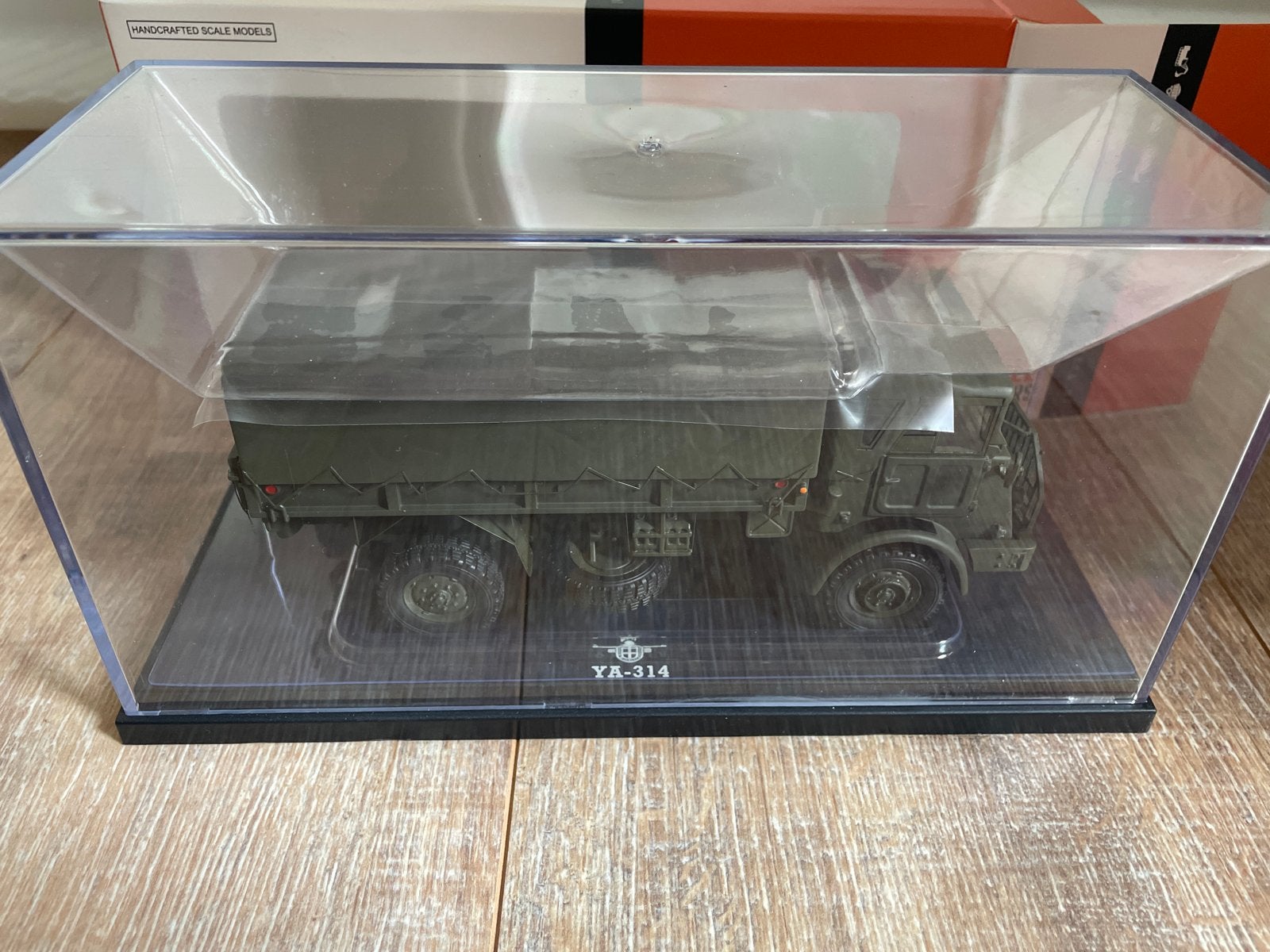 YA-314 Militaire Vrachtwagen Schaalmodel - Zo goed als nieuw, Overige merken, 1:32 tot 1:50, Ophalen of Verzenden, Zo goed als nieuw
