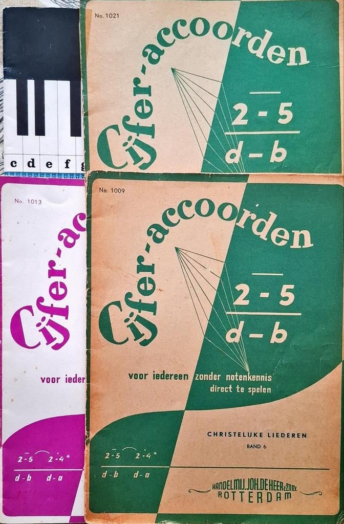 4 muziekboeken op cijferaccoorden, Ophalen of Verzenden, Gebruikt, Les of Cursus, Klassiek