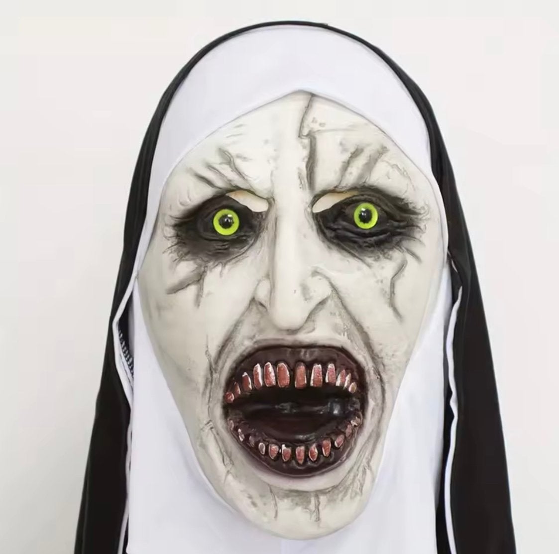 Halloween masker ‘The Nun’, Ophalen of Verzenden, Nieuw, Feestartikel, Halloween of Griezel